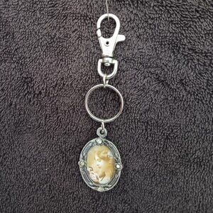 Oval Picture Frame Key Chain Silver Tone with Rhinestones and Flowers